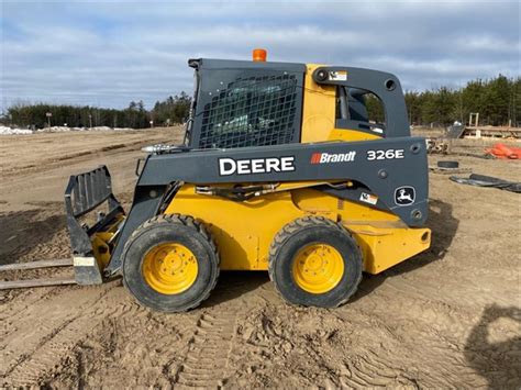 john deere 326e skid steer|john deere 326e loader specs.